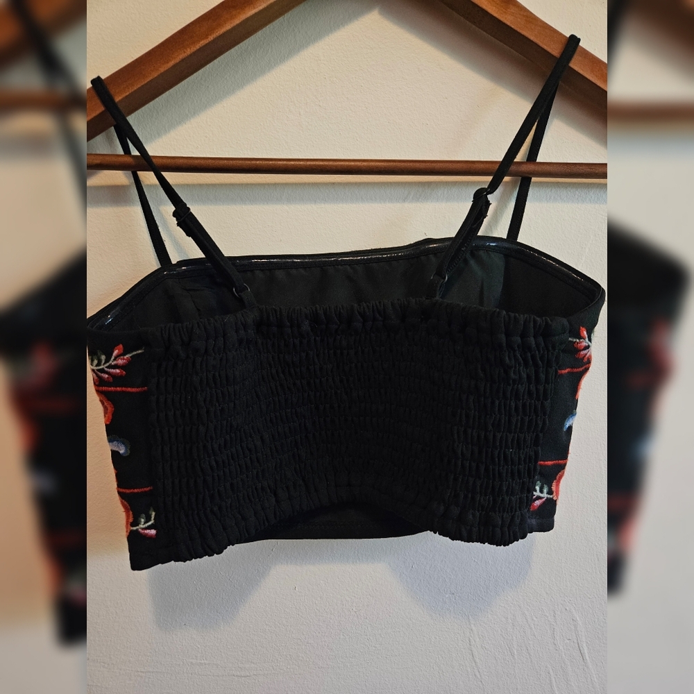 Embroidered Bandeau Top - Picture 4 of 4